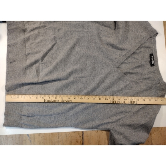 Kallspin gray cashmere wool blend sweater - Picture 7 of 11